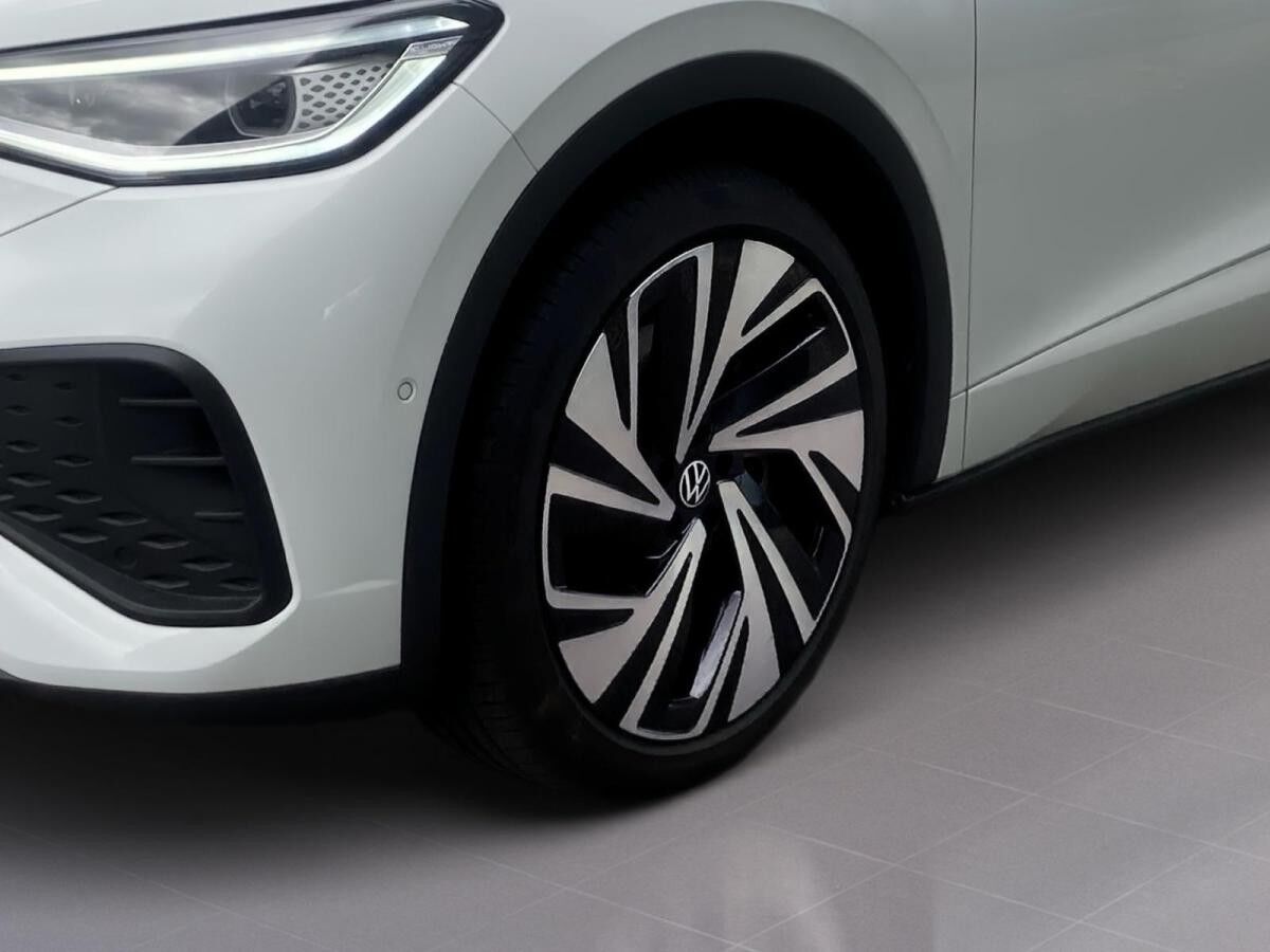 Volkswagen ID.5 PRO NP.70T ACC.5J-G.WÄRMEPUMPE.AHK.AREA-VIEW.NAVIPRO.HARMAN.HUD.PANO