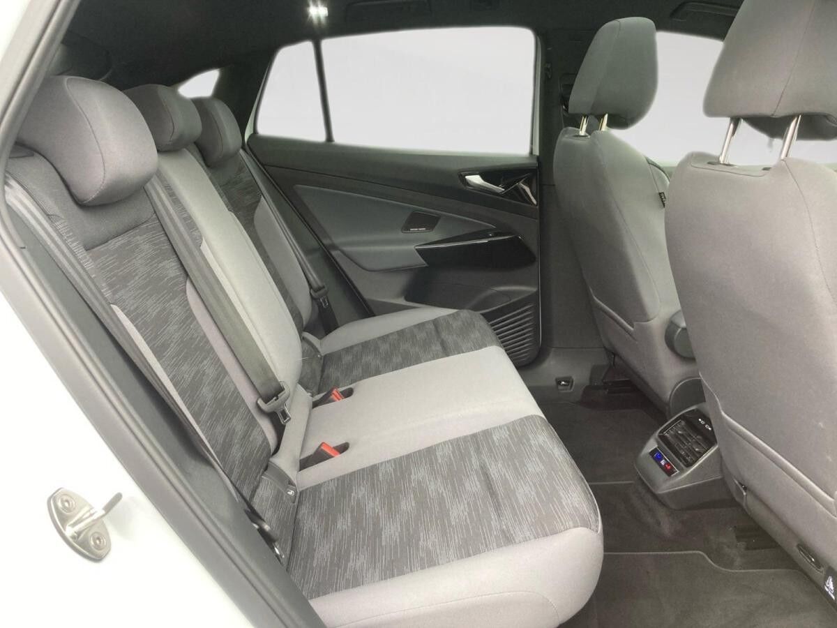 Volkswagen ID.5 PRO NP.70T ACC.5J-G.WÄRMEPUMPE.AHK.AREA-VIEW.NAVIPRO.HARMAN.HUD.PANO