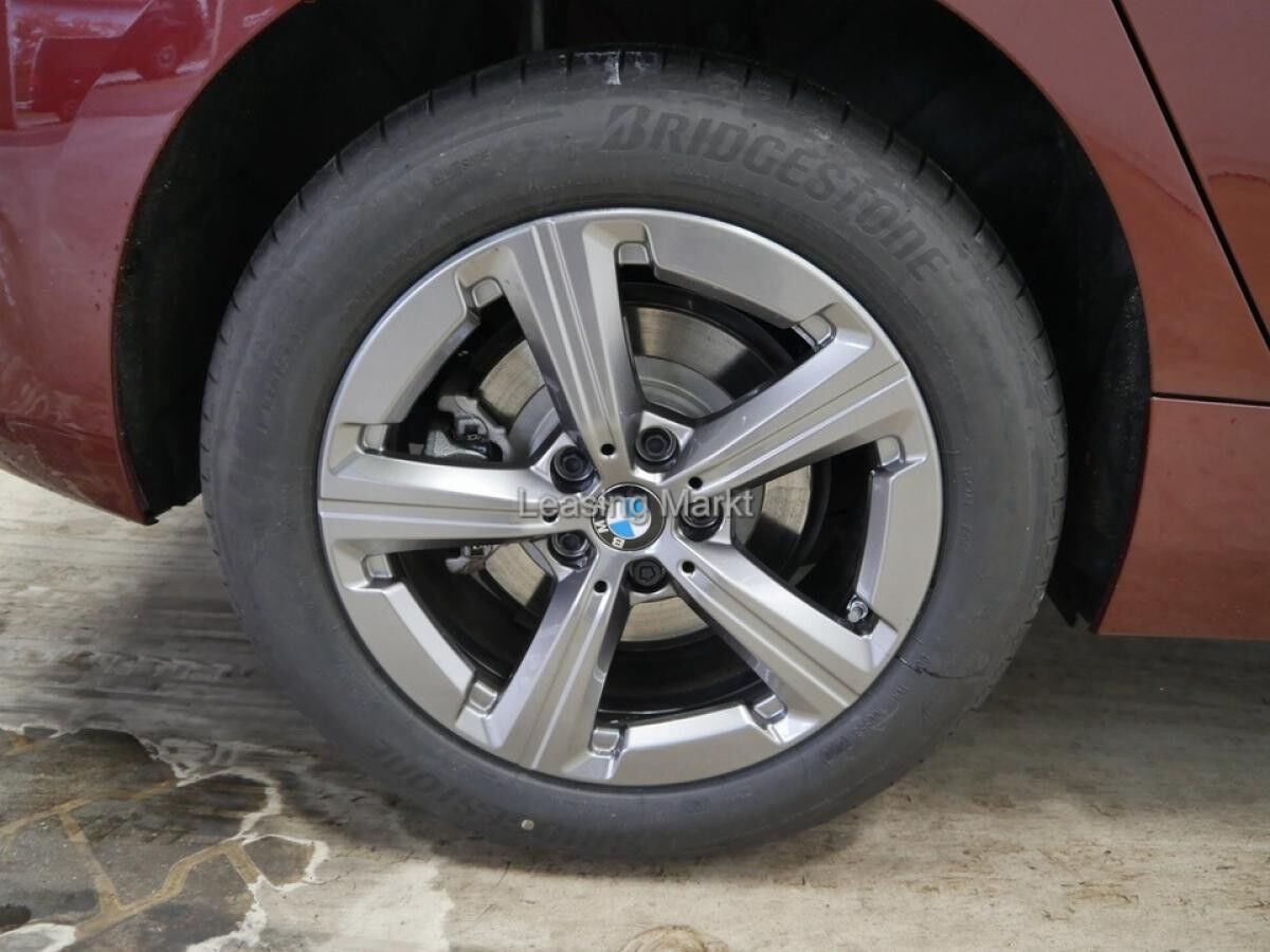 BMW 220 Active Tourer / NP=44.410,- / AHK / Premium