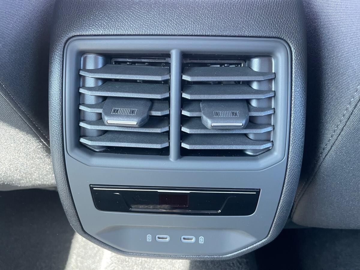 Seat Leon Road Edition 1.5 eTSI (Dormagen)