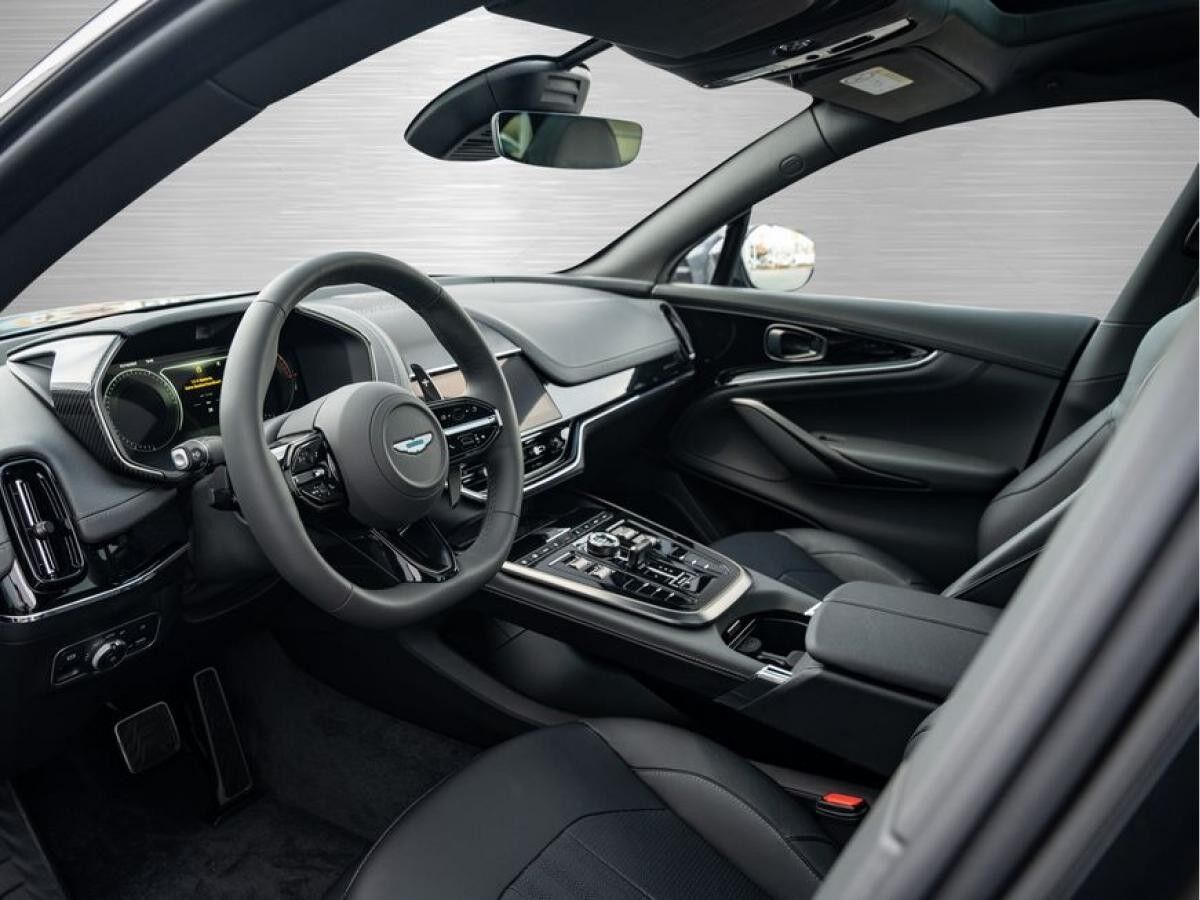 Aston Martin DBX 4.0 V8 DBX707