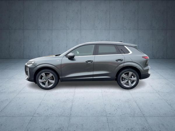 Audi Q3 SUV TFSI S tr. LED PANO 19 ACC 360 FLA ParkAss