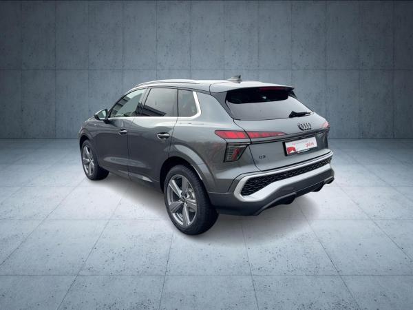 Audi Q3 SUV TFSI S tr. LED PANO 19 ACC 360 FLA ParkAss