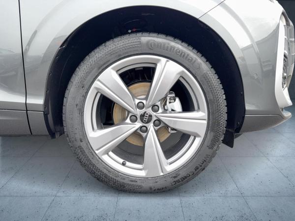 Audi Q3 SUV TFSI S tr. LED PANO 19 ACC 360 FLA ParkAss