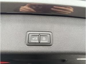 Audi Q3 SUV TFSI S tr. LED PANO 19 ACC 360 FLA ParkAss