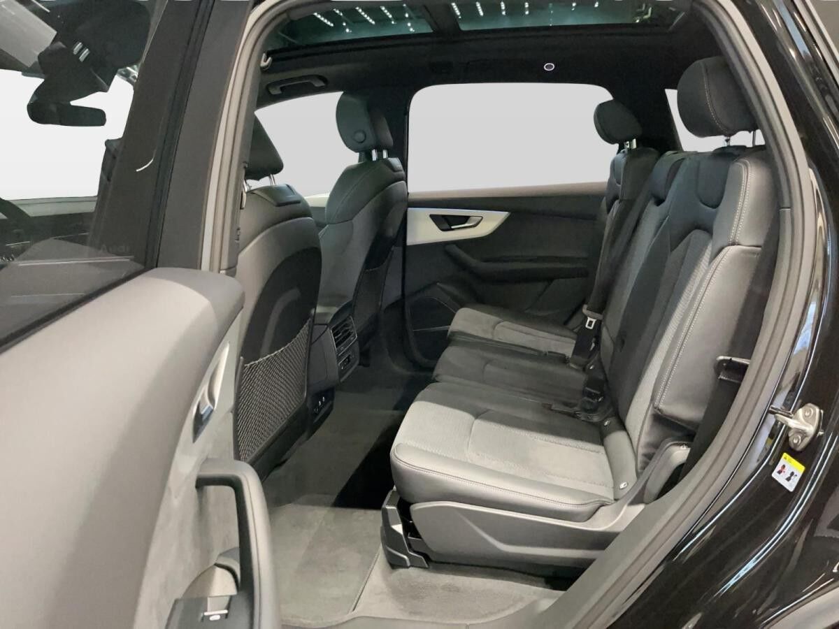 Audi Q7 SUV S line business TFSI e quattro tiptronic
