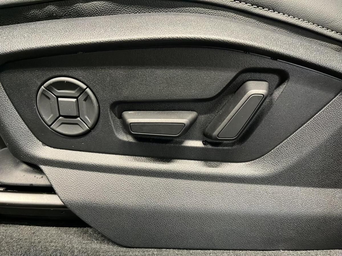 Audi Q7 SUV S line business TFSI e quattro tiptronic