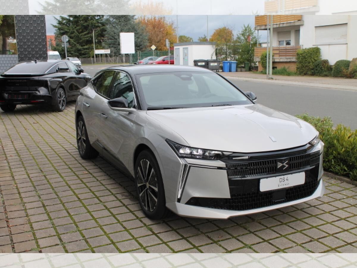 DS Automobiles DS4 N°4 JULES VERNE Elektro *sofort*