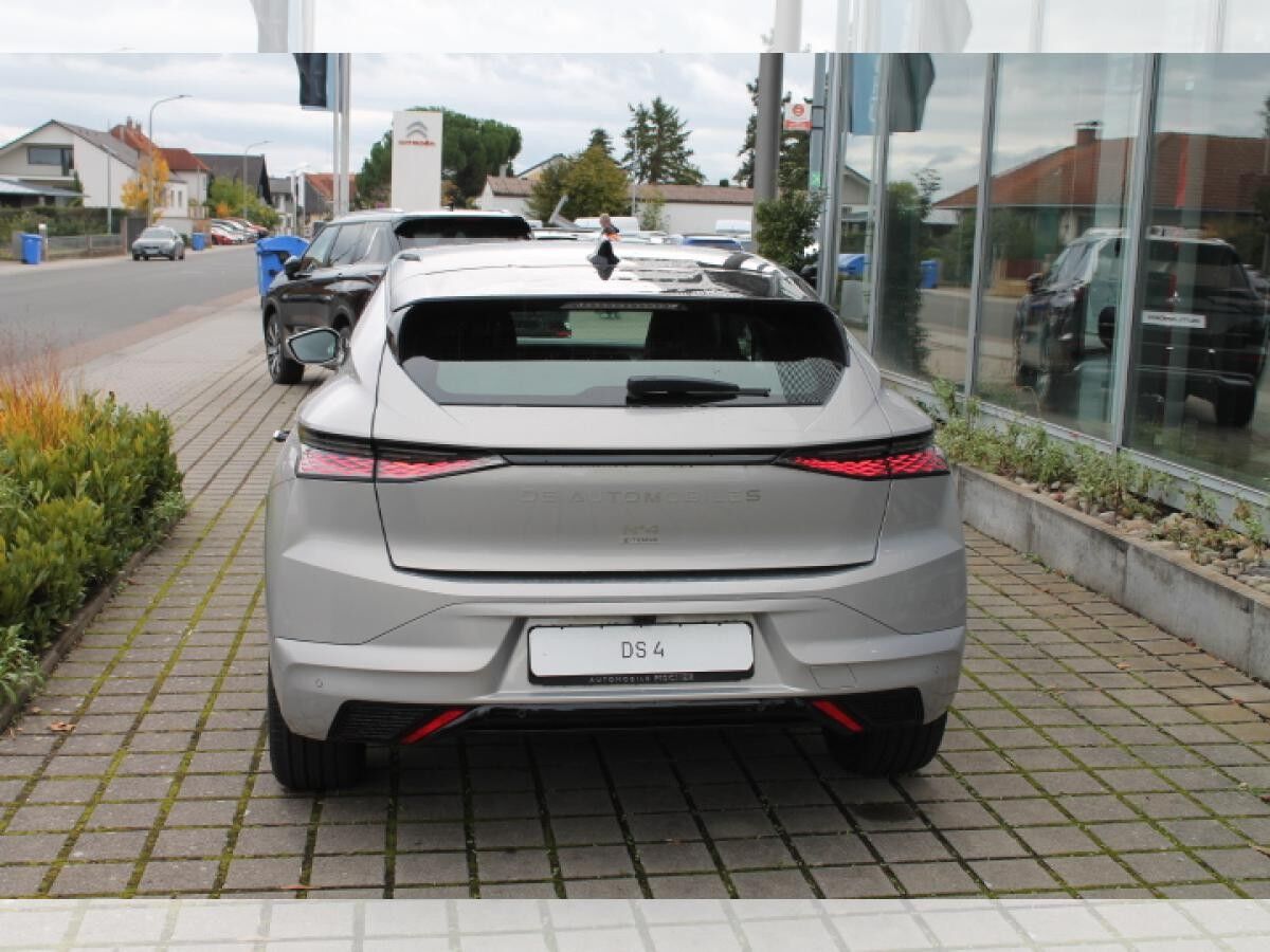 DS Automobiles DS4 N°4 JULES VERNE Elektro *sofort*