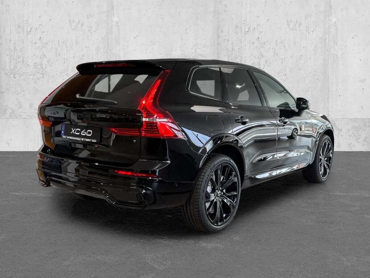 Volvo XC60 T6 Plus Black Edition