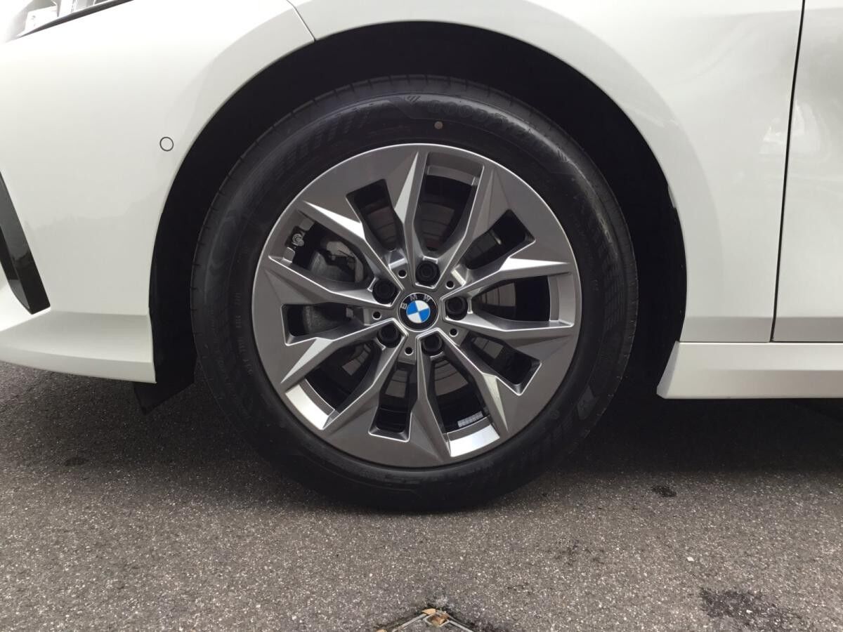 BMW 120 AUTOM+NAVI+LED+KAMERA+SITZHZ