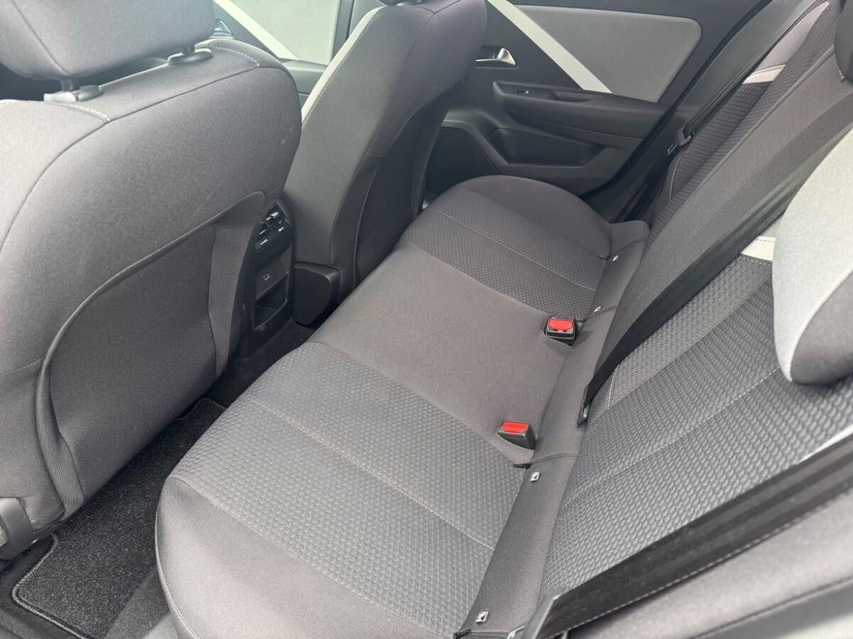 Opel Astra L 1.6 Turbo Plugin LED+SHZ+Winterp.+KlimaA