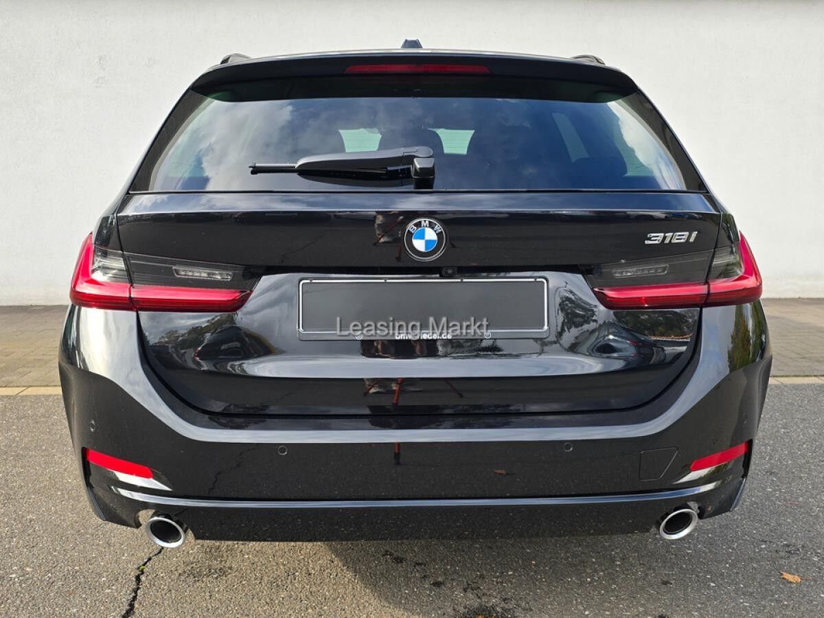 BMW 318 i Touring Auto Navi Tempom.aktiv Bluetooth PDC MP3 Schn.