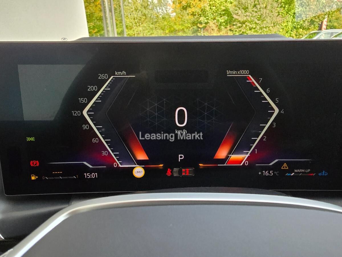 BMW 318 i Touring Auto Navi Tempom.aktiv Bluetooth PDC MP3 Schn.
