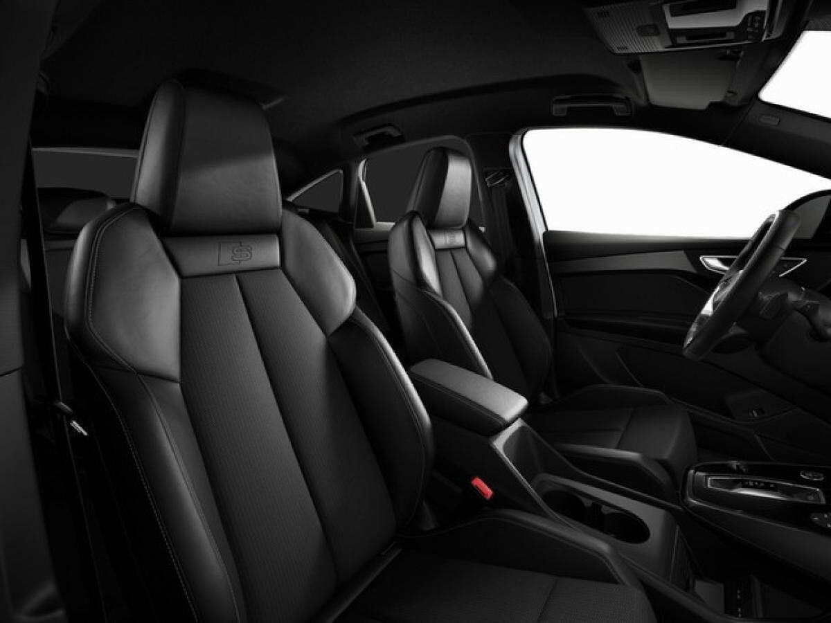 Audi Q4 e-tron Sportback S-line Optik-Black/Matrix