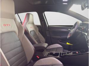 Volkswagen Golf VIII GTI Clubsport 2.0 TSI DSG PERFORMANCE