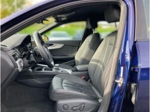 Audi A4 Avant 35 TFSI S-tronic / Navi, Tour, AHK, ACC