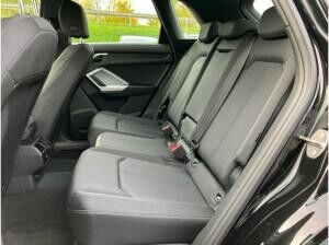 Audi Q3 advanced 35 TFSI S-tronic / Navi+, RFK, ACC