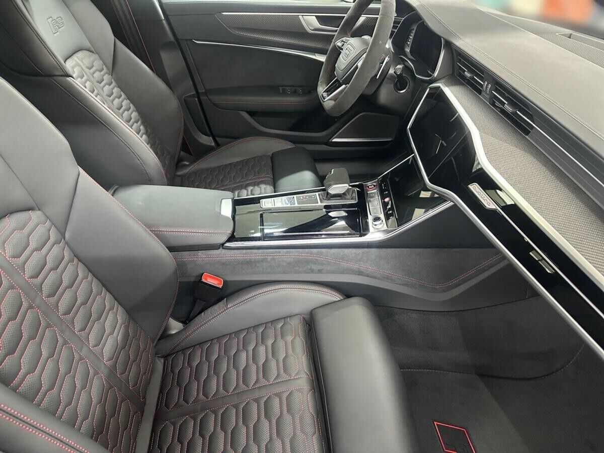 Audi RS6 Avant performance tiptronic SOFORT VERFÜGAR