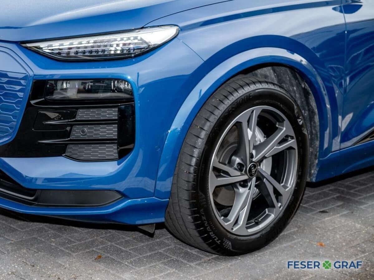 Audi Q6 e-tron Matrix /Leder/adAir/Kamera /AHK /20/A