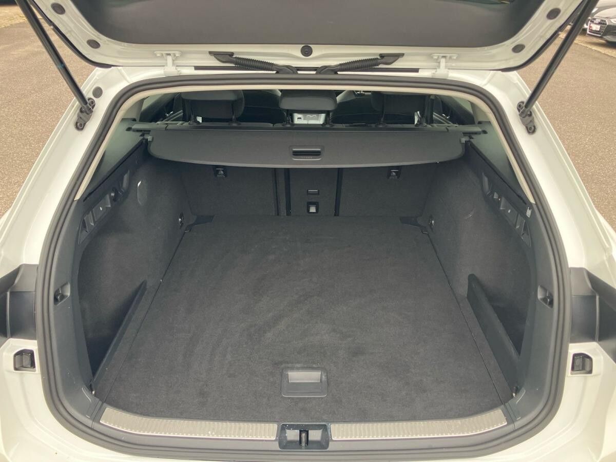 Volkswagen Passat Variant Business 2.0TDI DSG/ IQDrive, AHK