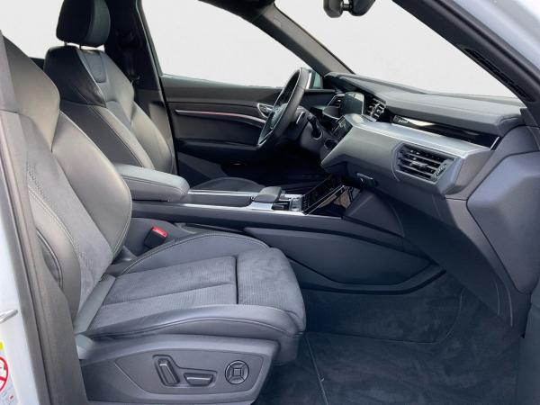 Audi e-tron S Sportback HUD 360° Ambiente plus Memory