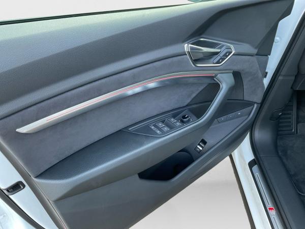 Audi e-tron S Sportback HUD 360° Ambiente plus Memory