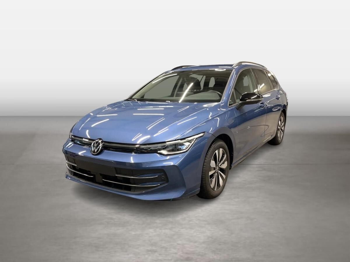 Volkswagen Golf VIII Variant GOAL 1.5 eTSI DSG 360 ACC AHK