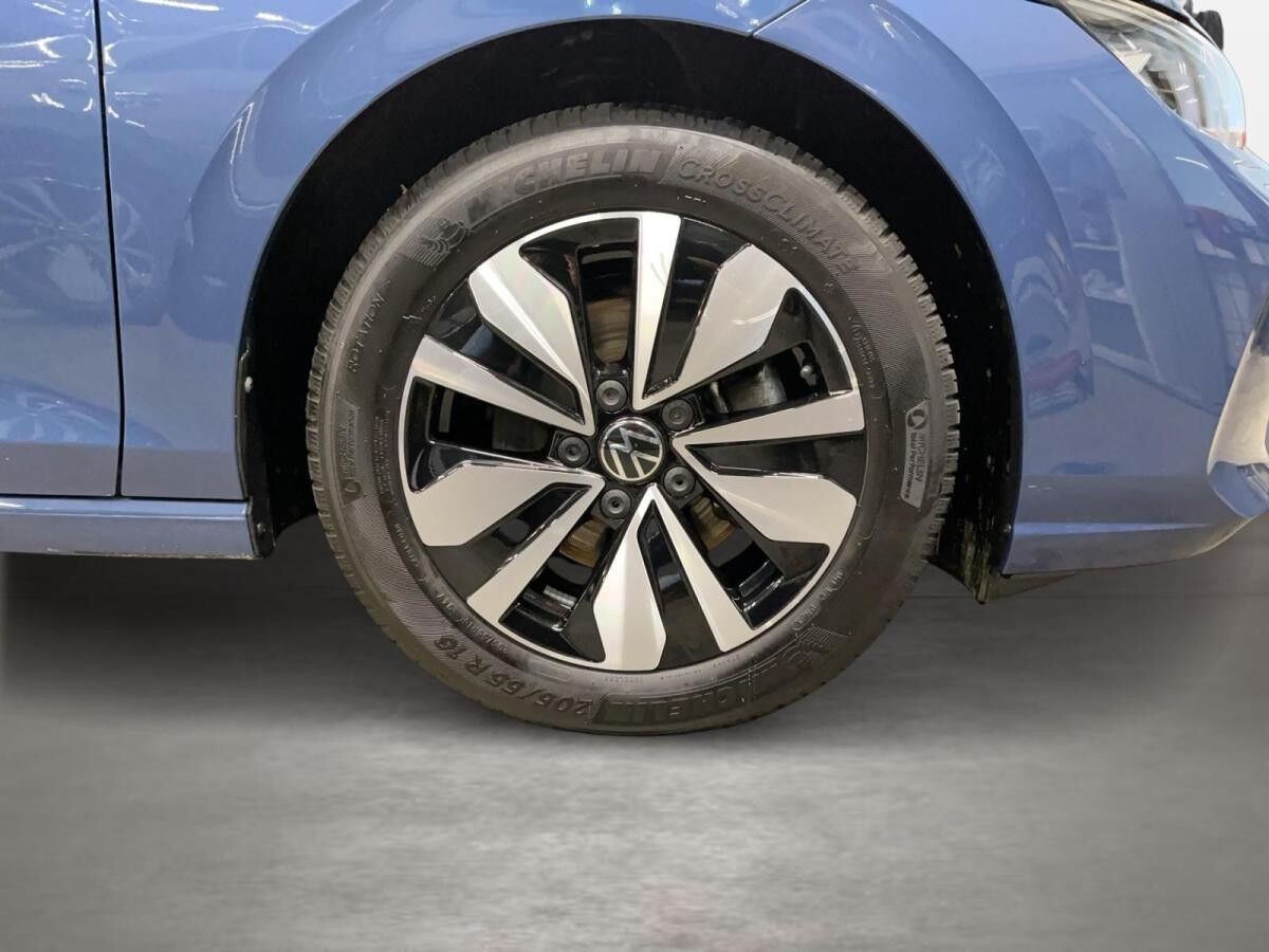Volkswagen Golf VIII Variant GOAL 1.5 eTSI DSG 360 ACC AHK
