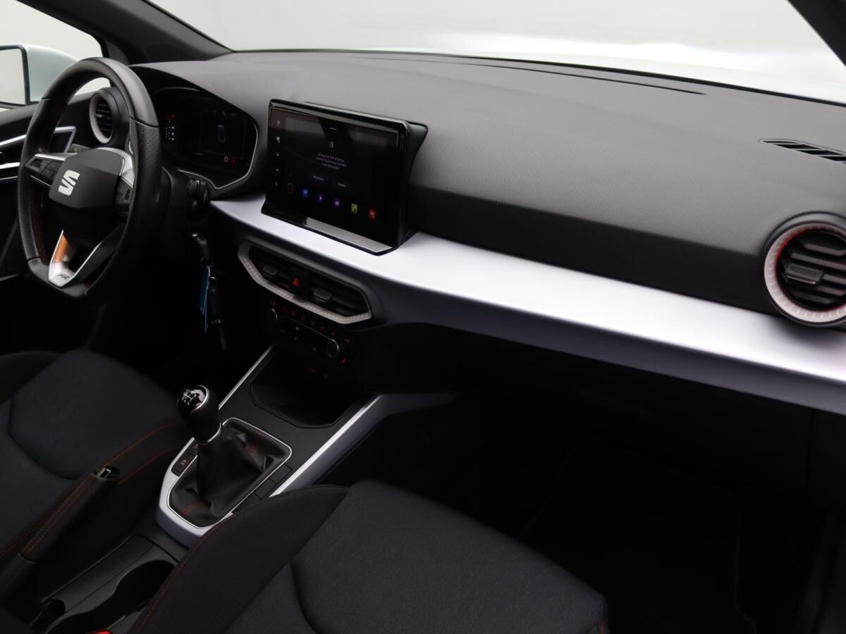 Seat Arona FR 1.0 TSI / Navi, FullLink, LED, ACC, SHZ