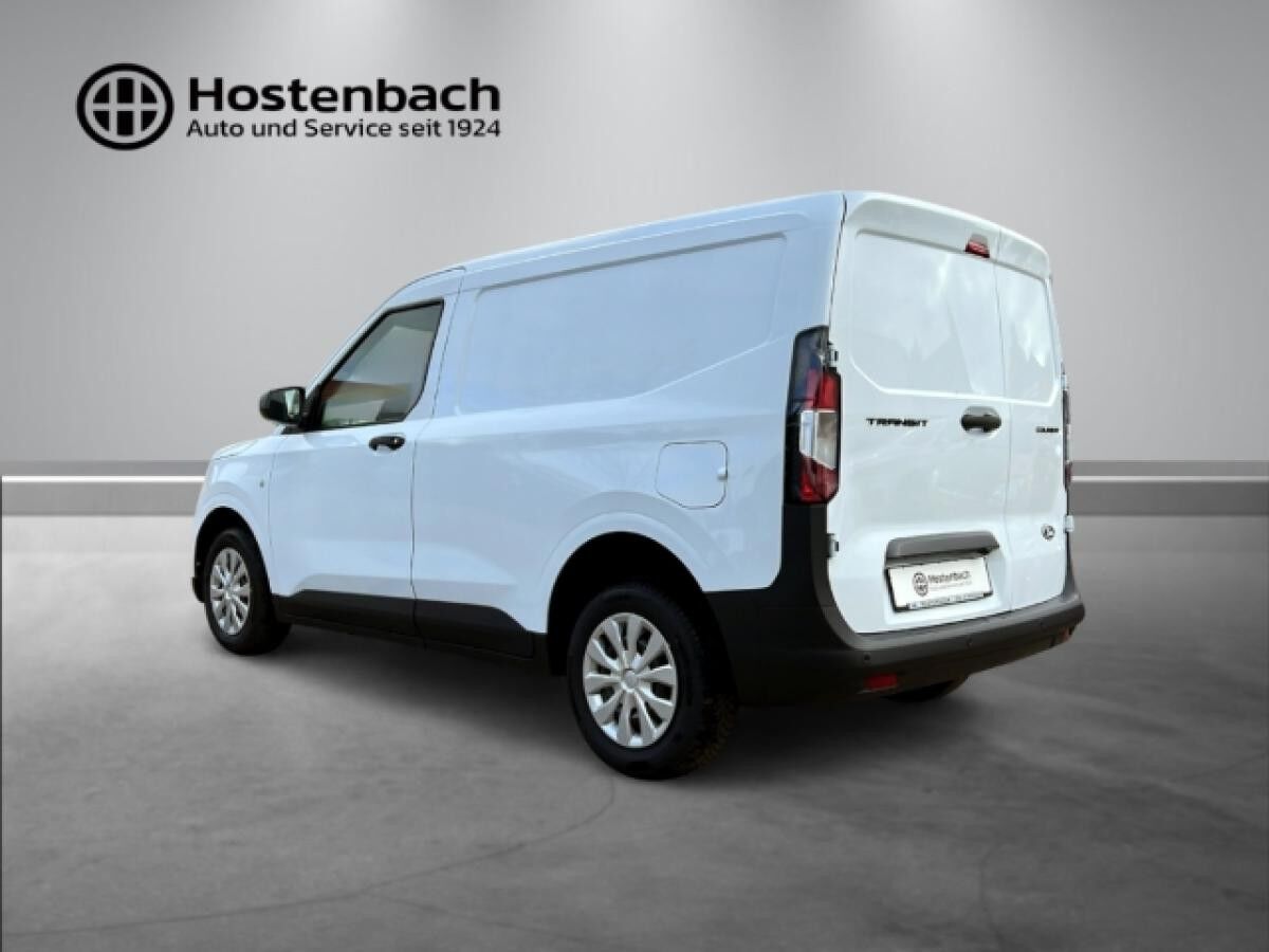 Ford Transit Courier Trend Ganzjahresreifen LED-Laderaumbeleuchtung