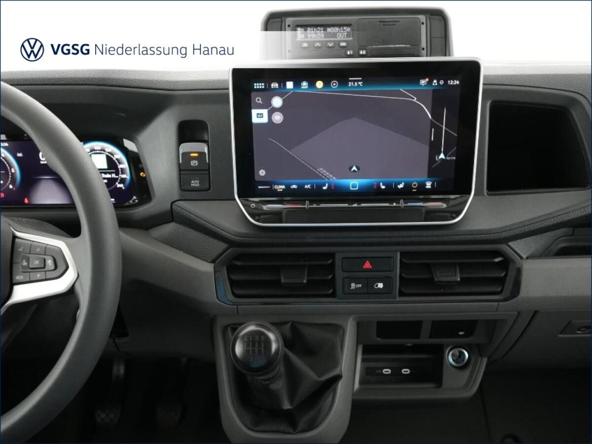Volkswagen Crafter Kasten lang Neues Modell AHK Klima Euro6
