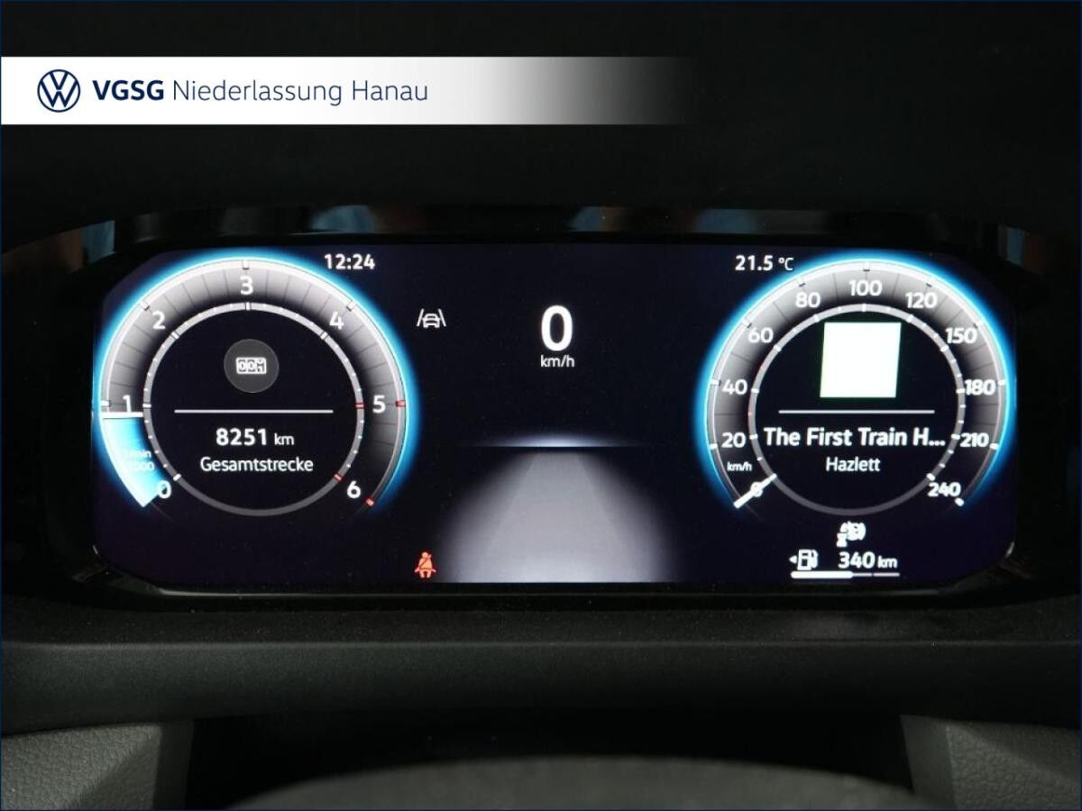 Volkswagen Crafter Kasten lang Neues Modell AHK Klima Euro6