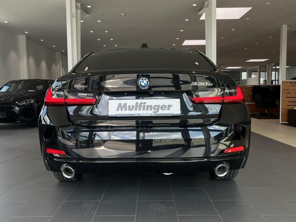 BMW 330 e xDr Sports.ACC HUD SurView HiFi Sitzh.AHK 18