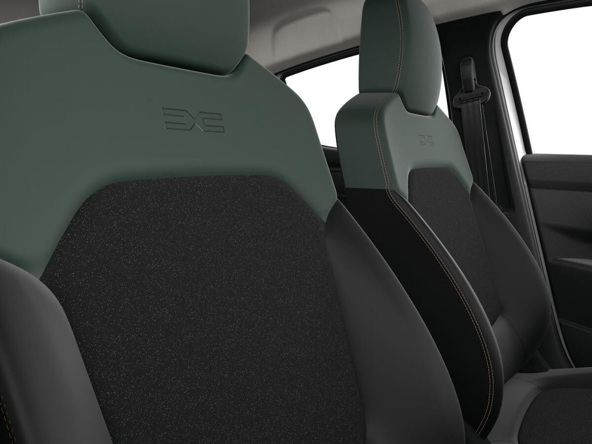 Dacia Spring Extreme ELECTRIC 65 CCS-Ladeanschluss – 30 kW