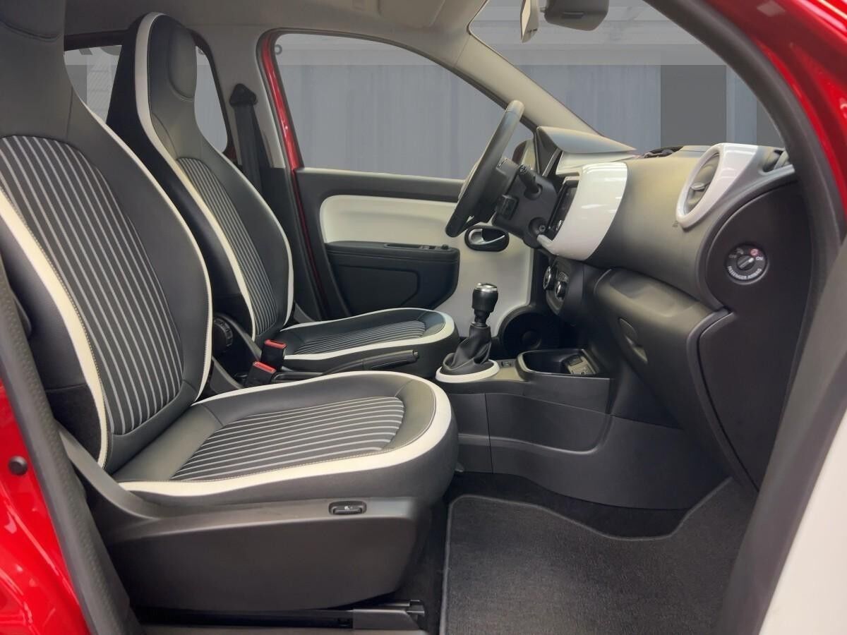 Renault Twingo INTENS SCe 65 FALTDACH UPE:17.100,-