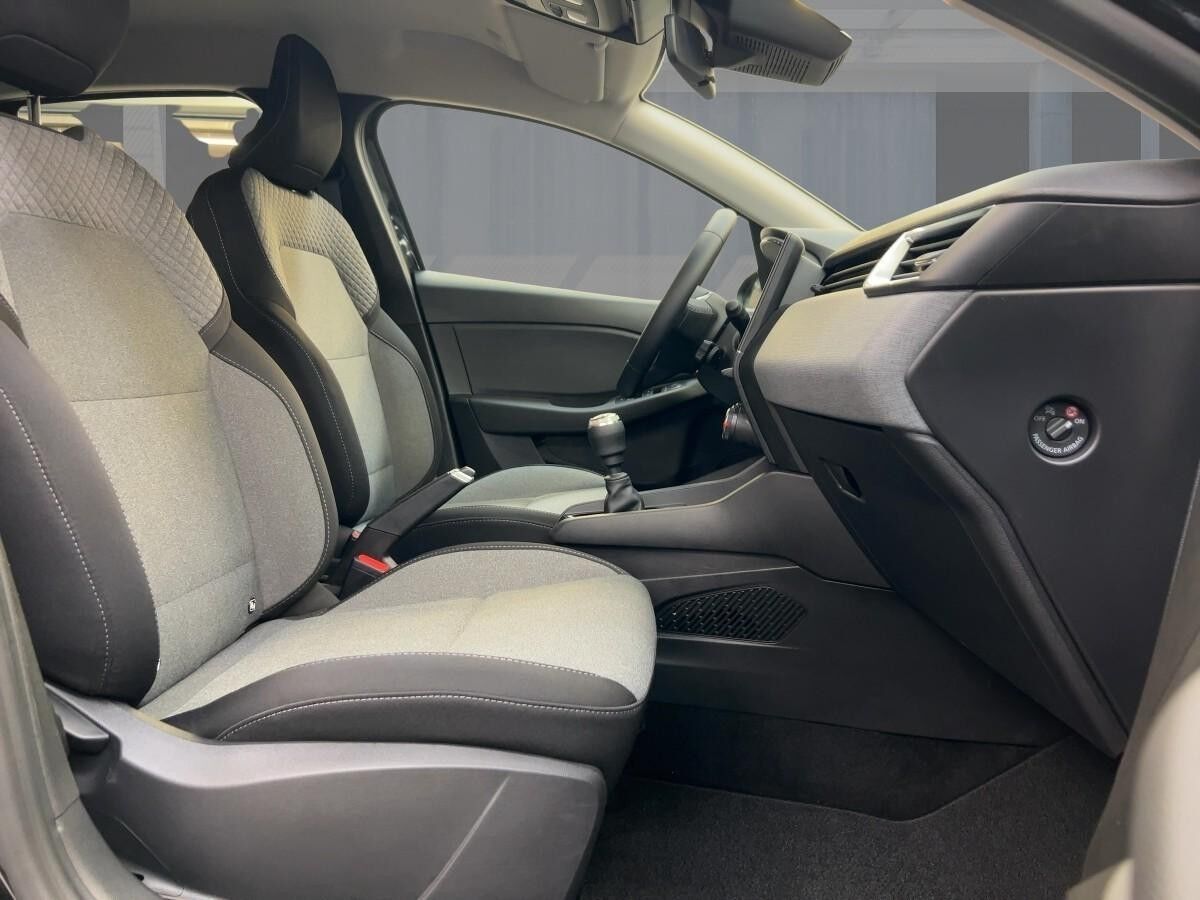 Renault Clio 5 EVOLUTION TCE Renault Clio 5 EVOLUTION TCE