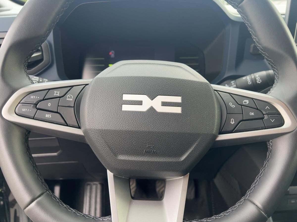 Dacia Duster EXPRESSION TCe NEUES MODELL