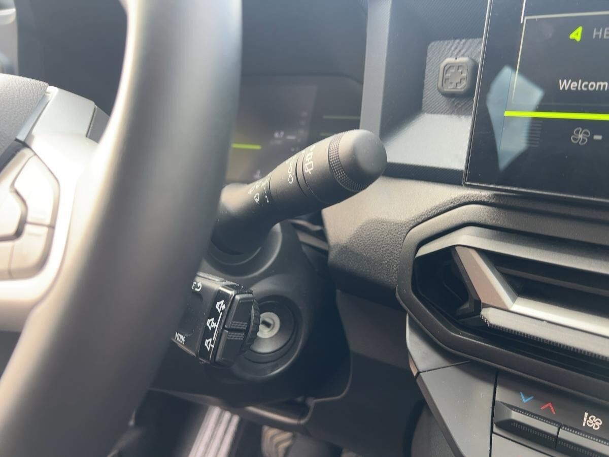 Dacia Duster EXPRESSION. TCe 130 NEUES MODELL