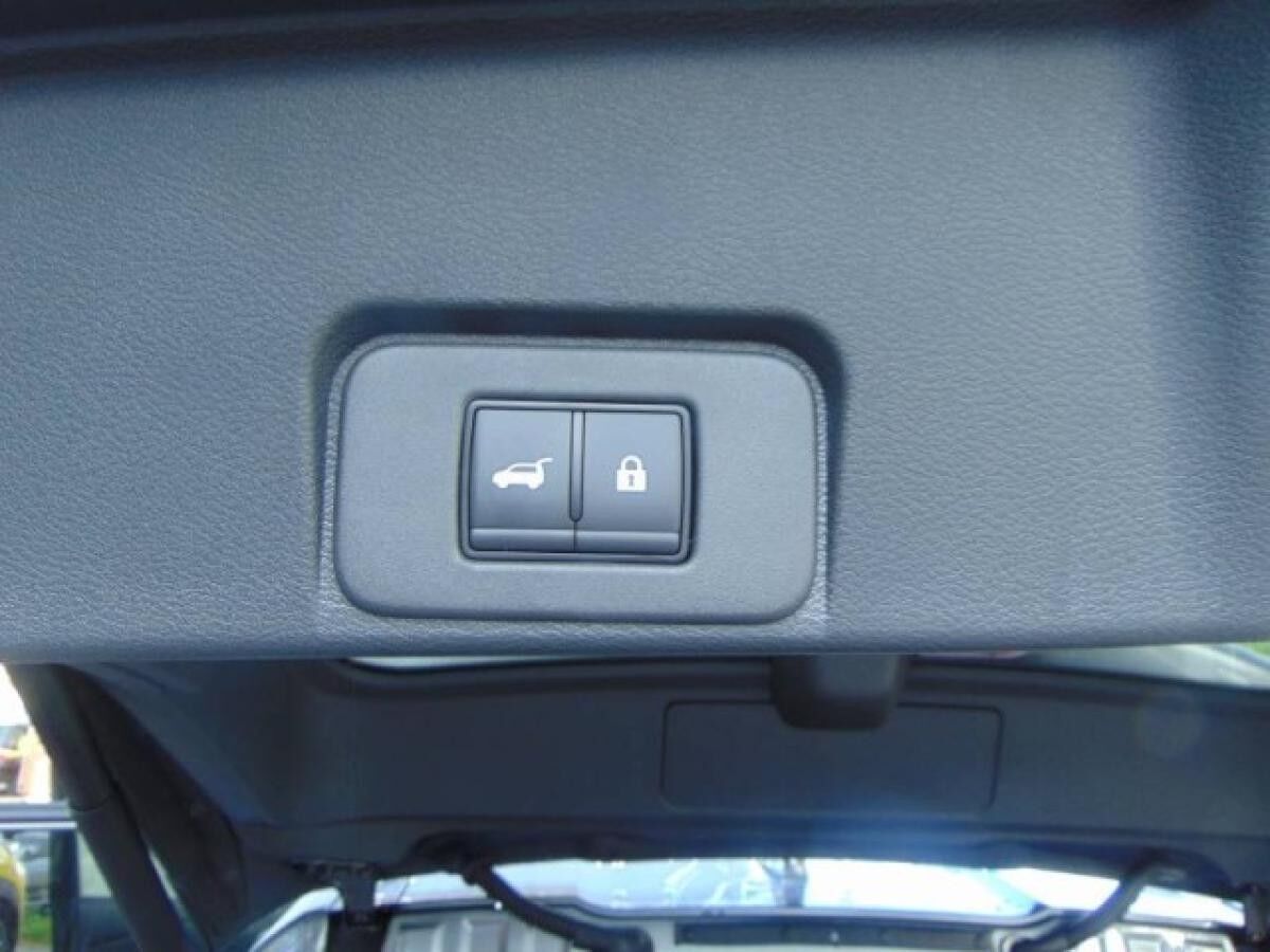 Nissan X-Trail Tekna 1.5 VC-T Mild-Hybrid AT