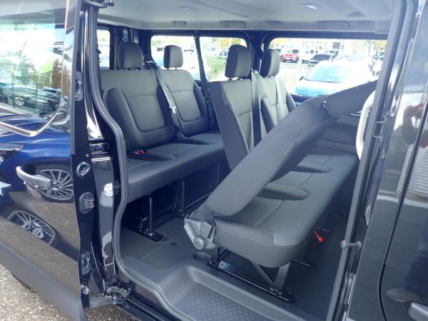 Renault Trafic Pkw Grand Authentic Blue dCi 150
