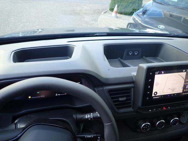 Renault Trafic Pkw Grand Authentic Blue dCi 150