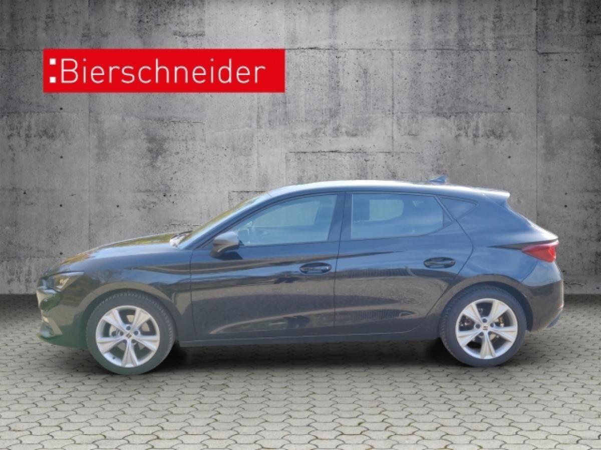 Seat Leon 2.0 TDI DSG FR NAVI LED KAMERA ACC SHZ GRA 17