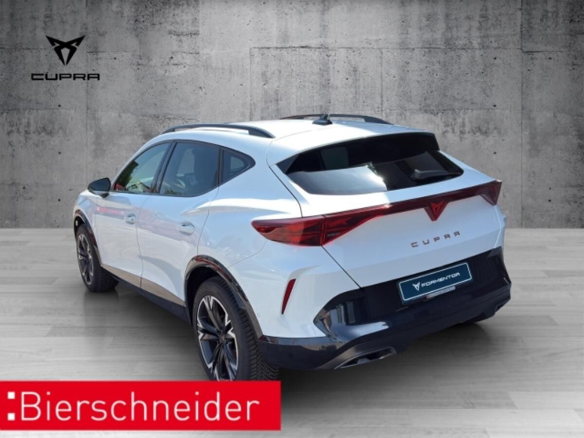 Volkswagen Crafter 35 Kasten L3 H2 2.0 TDI Automatik LED 5-J-GAR KAMERA PARKLENK PDC ACC