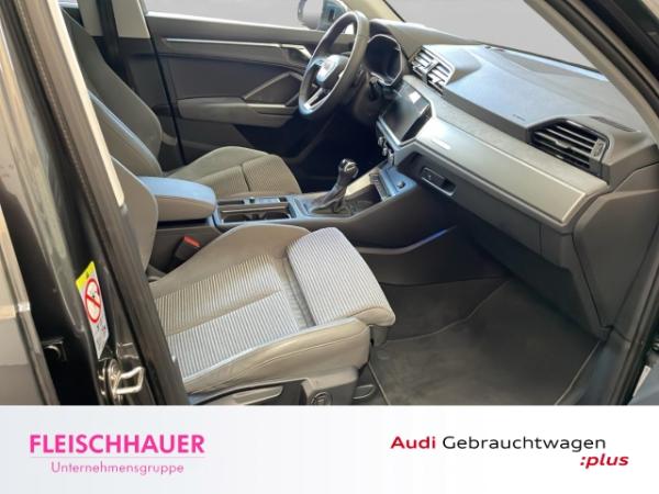 Audi Q3 S line 35 TDI AHK LED virtual cockpit Navi 19''