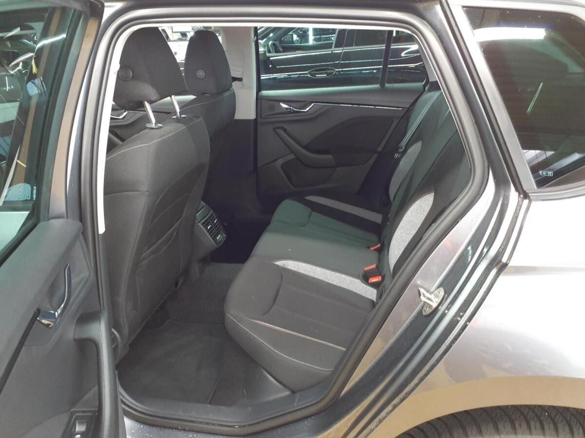 Skoda Kamiq Tour TSI DSG