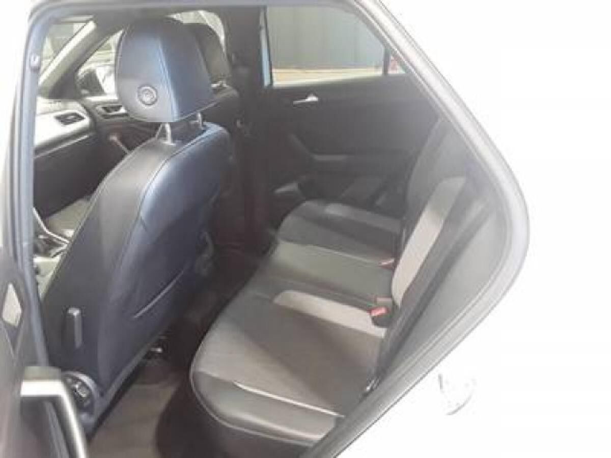 Volkswagen T-Roc 2.0 TDI DSG Goal Navi LEDPlus DAB+ FrontAssist