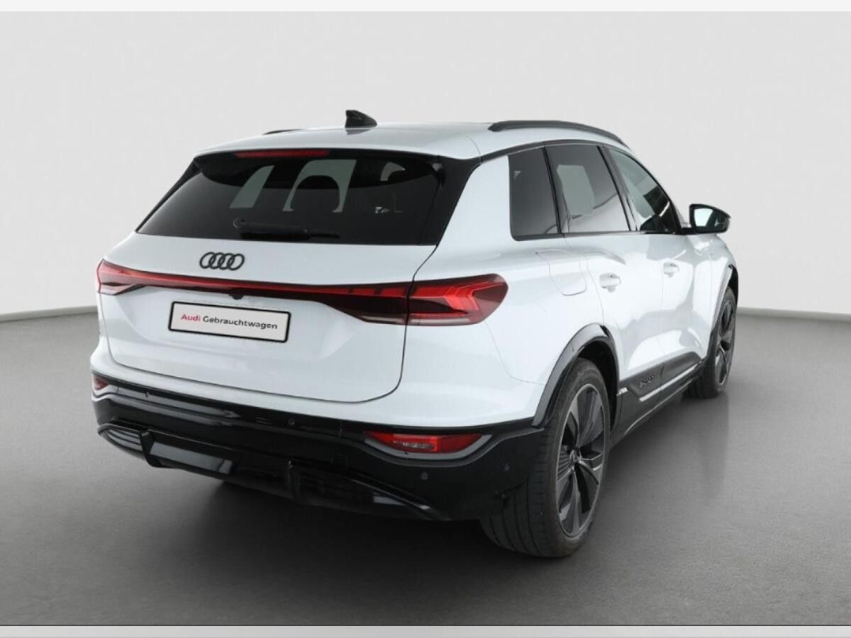 Audi Q6 e-tron *S-LINE*360°*LEDER*NAV*MATRIX*PANO*MEMORY*LHZ