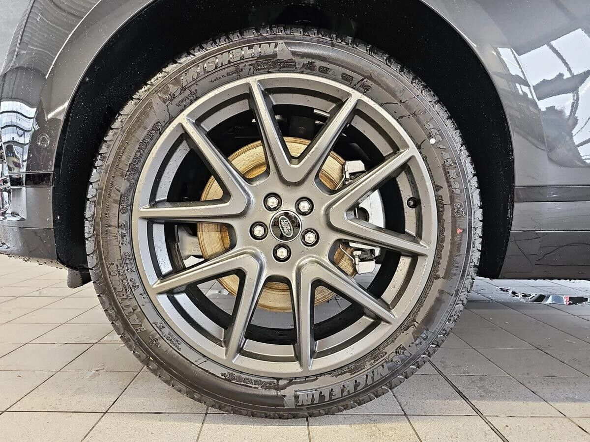 Land Rover Range Rover Velar P400e AWD Dynamic SE Land Rover Range Rover Velar P400e AWD Dynamic SE