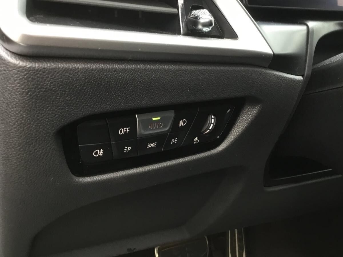 BMW 420 i Cabrio M SPORT+HUD+AHK+PAP+HK SOUND